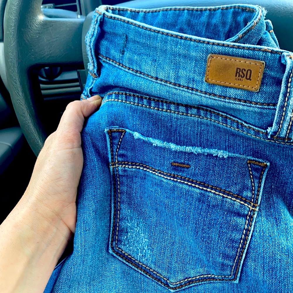 Size 5 RSQ jeans Ibiza skinny distressed in good condition low rise